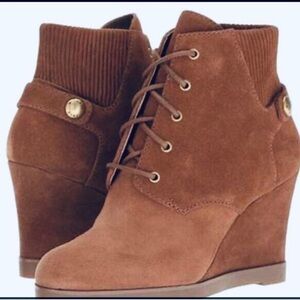 Michael Kors Brown Suede Wedge Ankle Boots size 9 BNIB